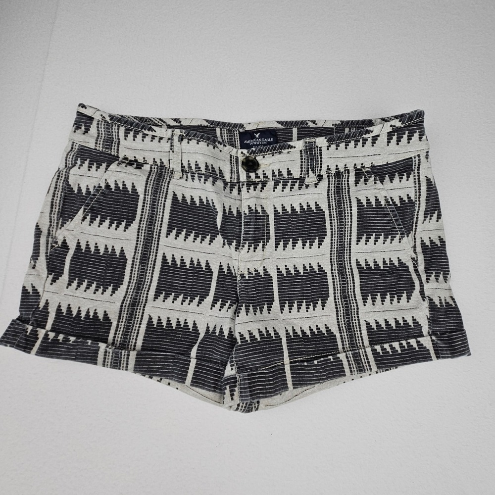 American Eagle Outfitters Womens 8 Midi Stretch Shorts Aztec Tribal Boho Black